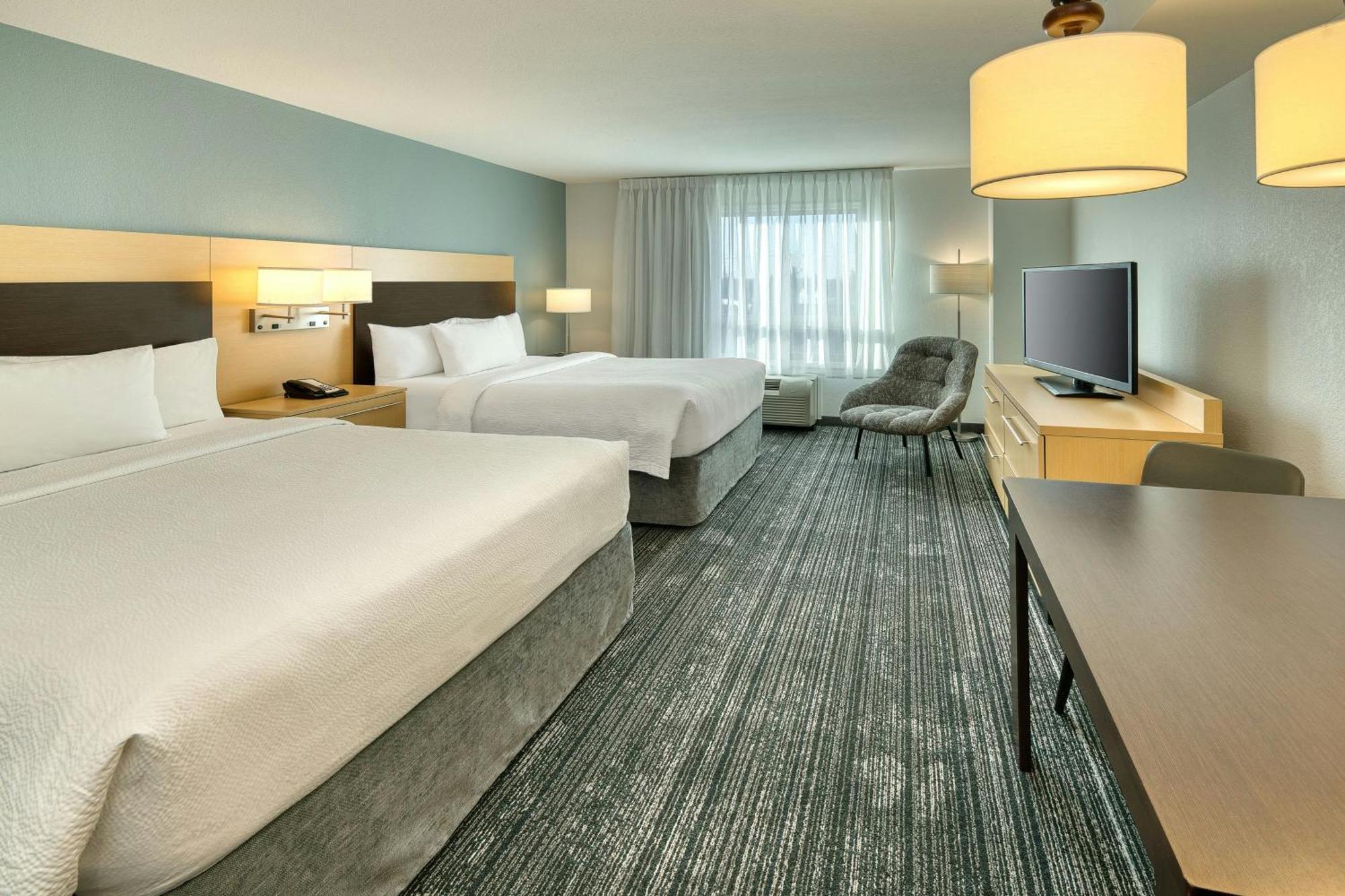 Towneplace Suites By Marriott Red Deer Buitenkant foto