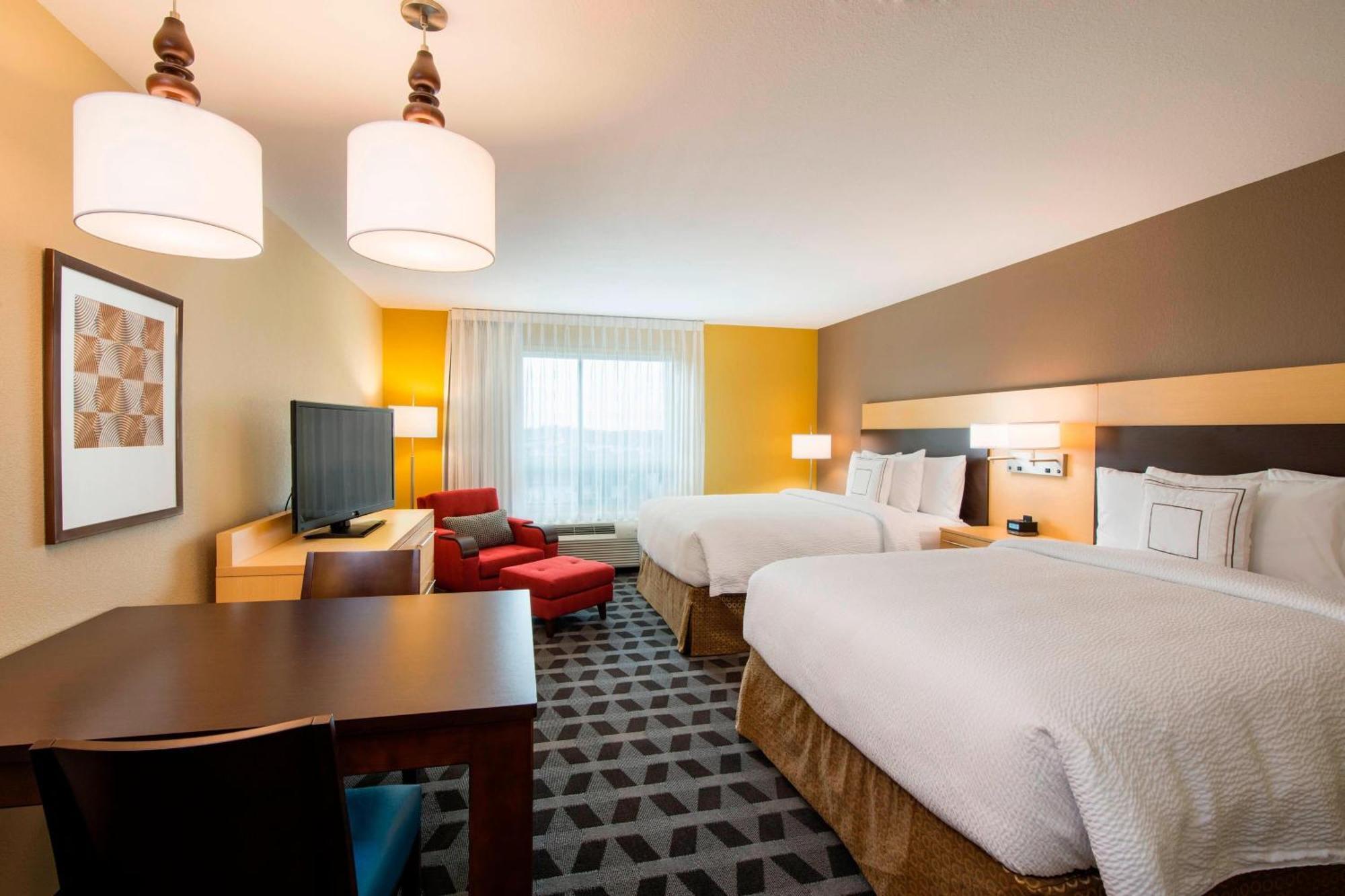 Towneplace Suites By Marriott Red Deer Buitenkant foto