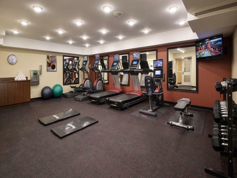 Towneplace Suites By Marriott Red Deer Buitenkant foto